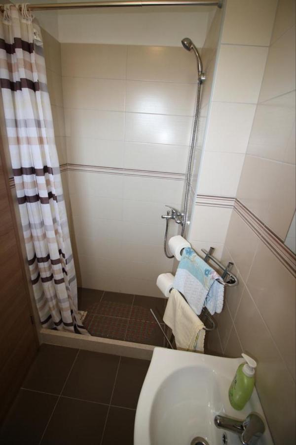 Privatna Soba Gita Apartman Sumartin Kültér fotó